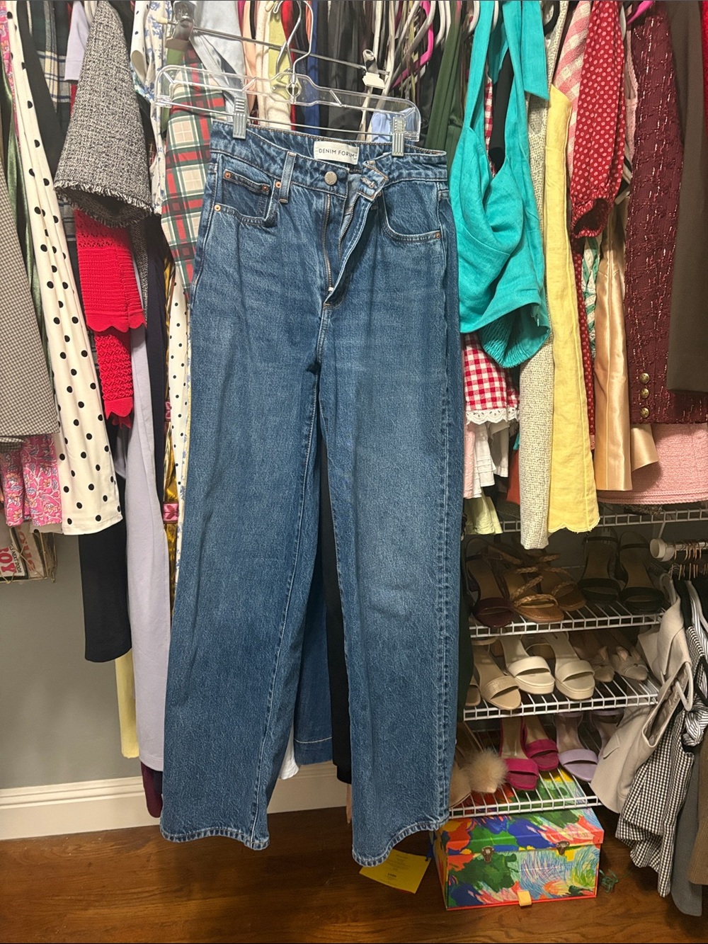 Aritzia Farrah Curve - Picture 2 of 4